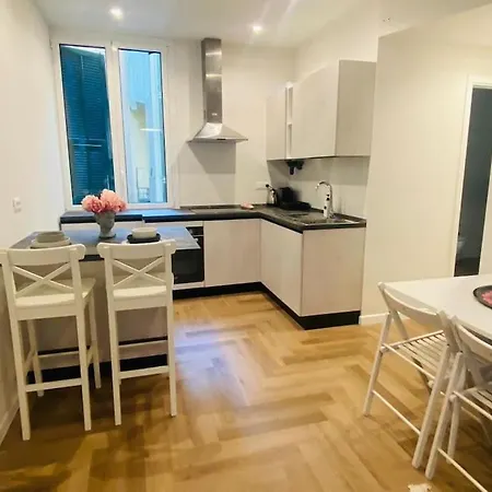 Nuovissimo Trilocale In Centro : Ca' Del Mar * Σαν Ρέμο